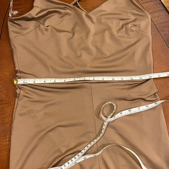 Wide leg jumpsuit/ romper crisscross back,  gold chain w/ rhinestones. Tan. Sz M - Picture 9 of 11